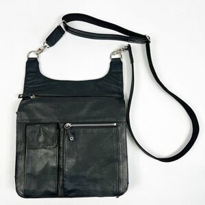Gun Tote'n Mamas Black Leather Conceal & Carry Crossbody Organization Purse Bag